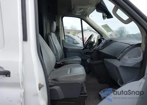 2017 Ford Transit-250 z USA, uszkodzony, nr VIN 1FTYR2CM7HKA70713